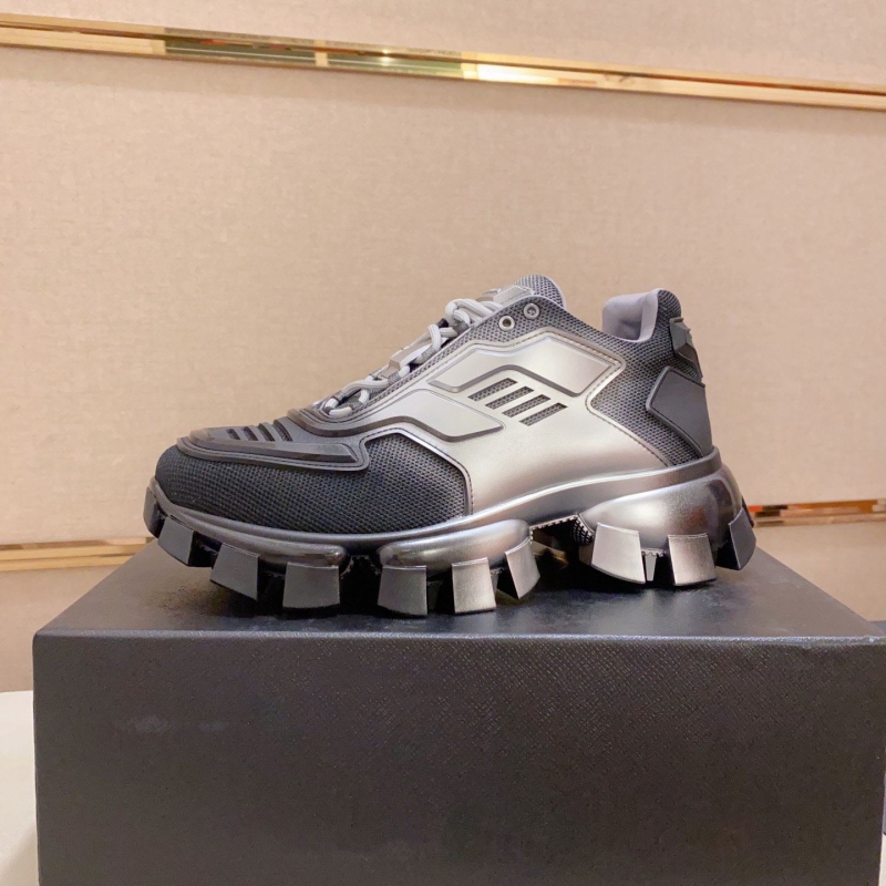 Pra*a casual shoes